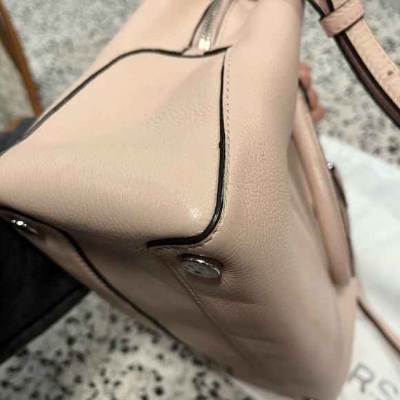 Authentic Michael Kors Pink handbag - Picture 3 of 16